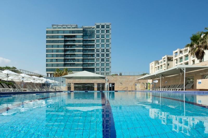 Aparthotel Okeanos On The Beach Herzelia Kültér fotó